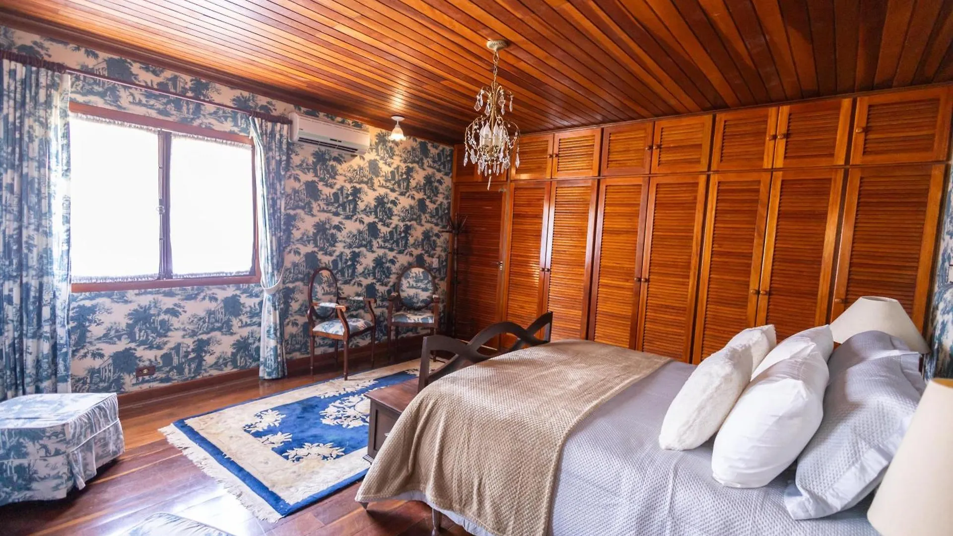 Pousada Casa Serena - Conforto E Exclusividade Em Campos do Jordão