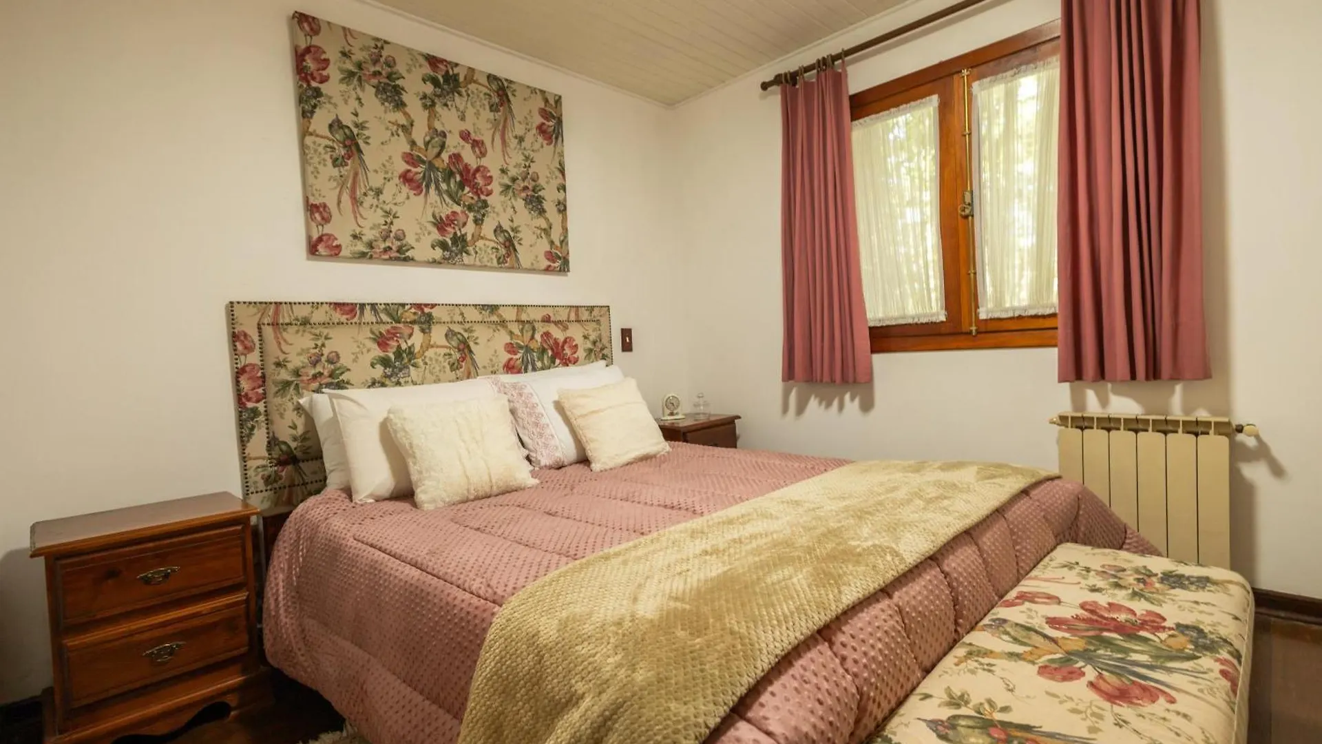 بيت ضيافة Pousada Casa Serena - Conforto E Exclusividade Em Campos do Jordão