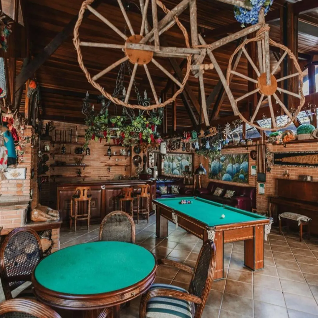 Pousada Casa Serena - Conforto E Exclusividade Em Campos do Jordão