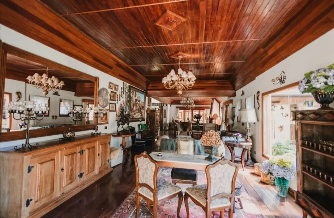 بيت ضيافة Pousada Casa Serena - Conforto E Exclusividade Em Campos do Jordão
