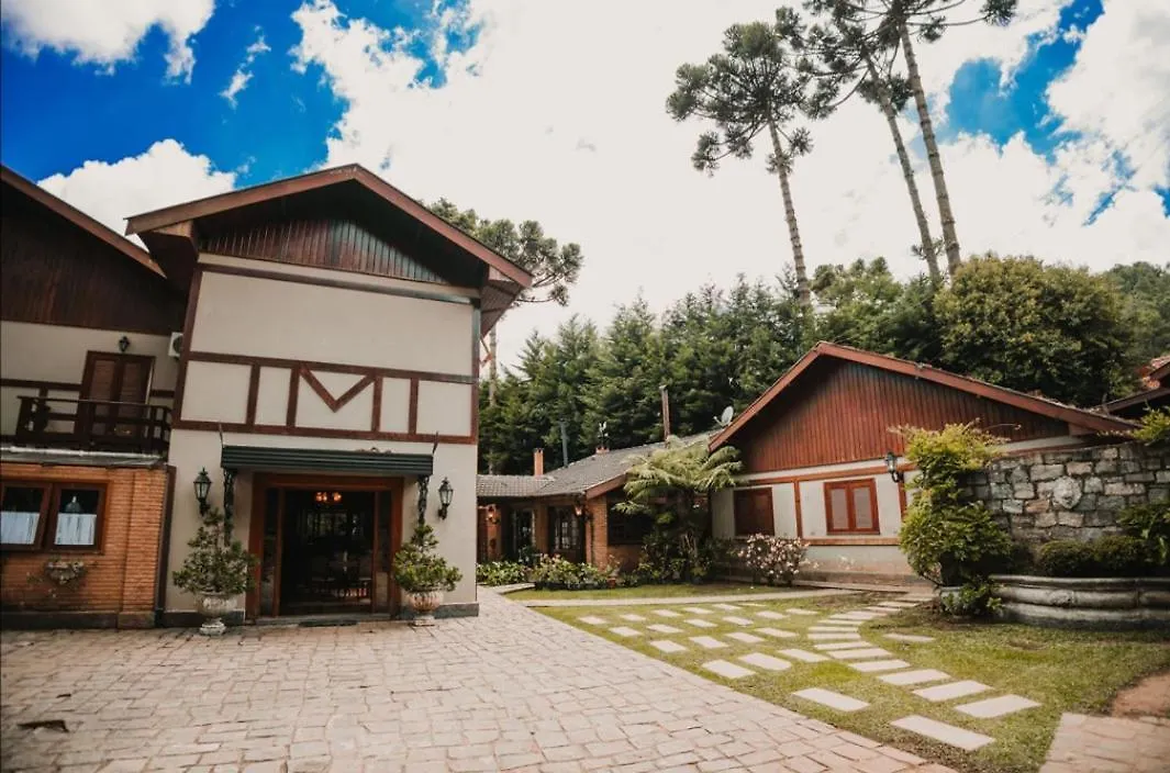 Pousada Casa Serena - Conforto E Exclusividade Em Кампус-ду-Жордау 0*,  Бразилия